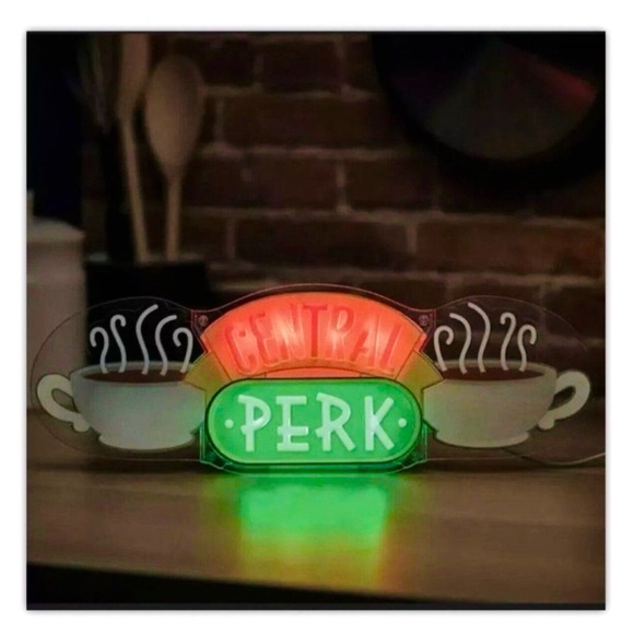 FRIENDS TV SERIES — CENTRAL PERK LED NEON LIGHT SIGN WALL MOUNTABLE, COFFEE SHOP - Picture 2 of 7